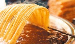 西平：酥脆浓香“黄金馓”非遗美食万里传